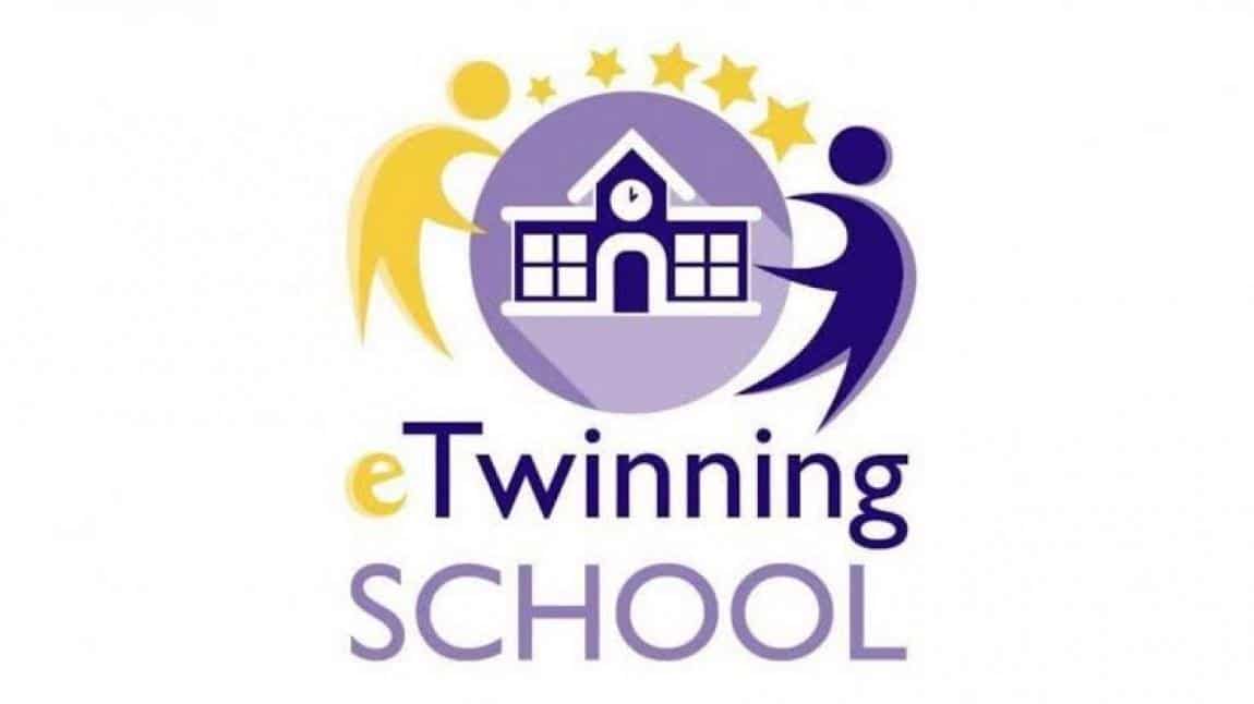 e-Twinning SCHOOL ETİKETİMİZ YENİLENDİ!